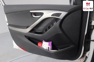 2011 - hyundai avante