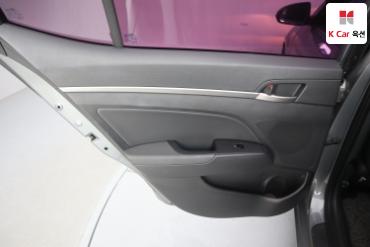 2016 - hyundai avante