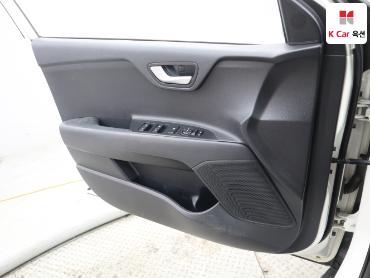 2018 - kia stonic