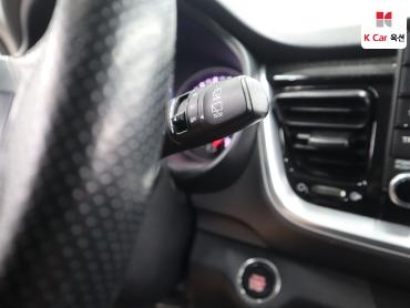 2018 - kia stonic