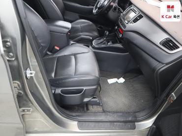 2014 - kia carens