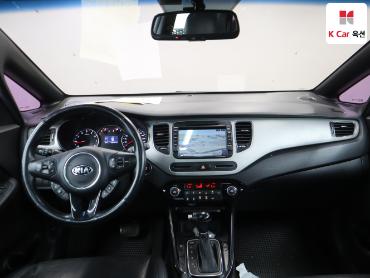 2014 - kia carens