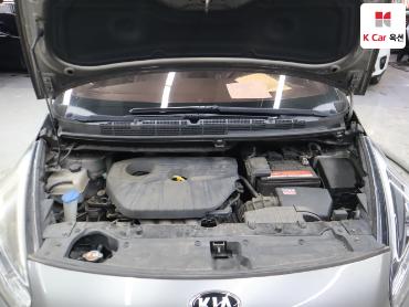 2014 - kia carens