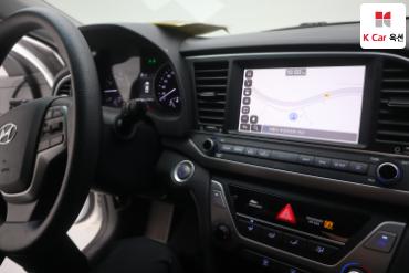 2018 - hyundai avante