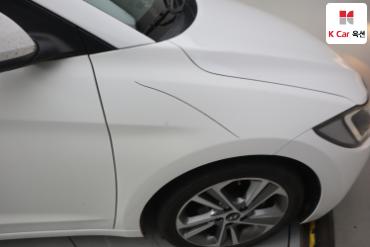 2018 - hyundai avante