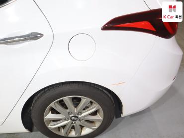 2015 - hyundai avante