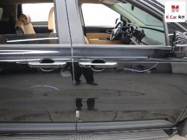 2021 - kia carnival