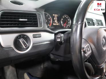 2012 - volkswagen passat