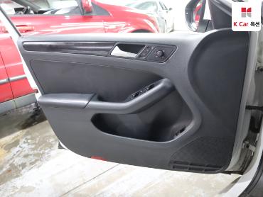2014 - volkswagen jetta