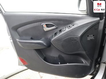 2010 - hyundai tucson
