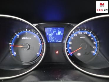 2010 - hyundai tucson