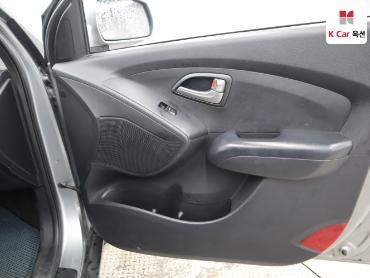 2010 - hyundai tucson