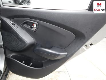 2012 - hyundai tucson
