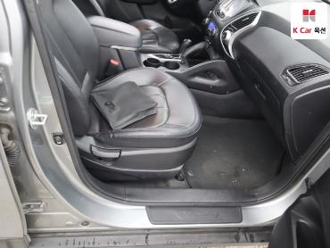 2012 - hyundai tucson