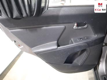 2011 - kia sportage