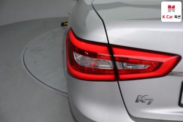 2013 - kia k7