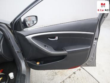 2013 - hyundai i30