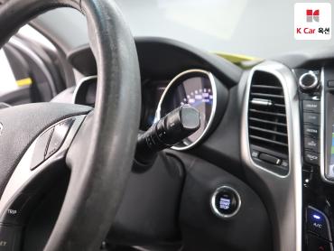 2013 - hyundai i30