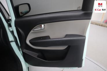 2012 - kia ray