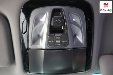 2011 - hyundai grandeur