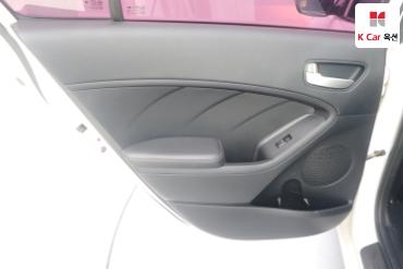 2013 - kia k3