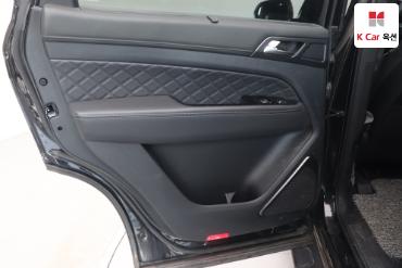 2020 - kg mobility (ssangyong) g4 rexton