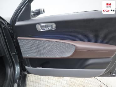 هيونداي Ioniq 2023 — صورة 30