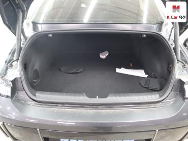 هيونداي Ioniq 2023 — صورة 25