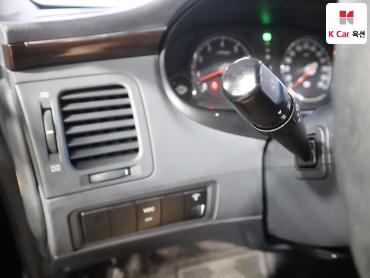 2010 - hyundai grandeur