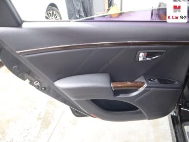 2010 - hyundai grandeur