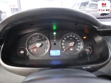 2010 - hyundai grandeur