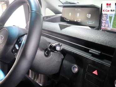 2023 - hyundai staria