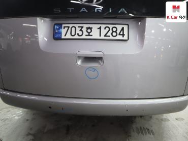 2023 - hyundai staria