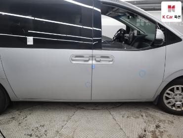 2023 - hyundai staria