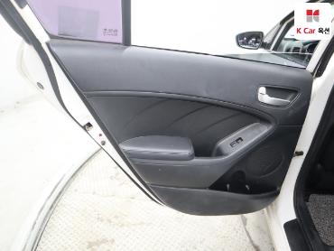 2013 - kia k3