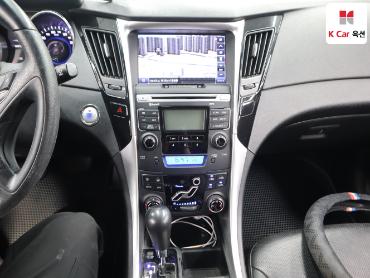 2010 - hyundai sonata