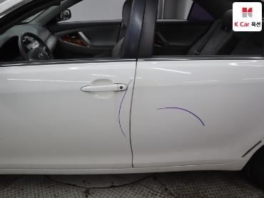 2011 - toyota camry