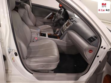 2011 - toyota camry