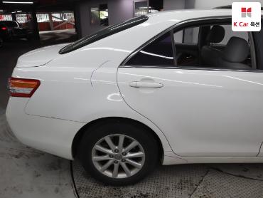2011 - toyota camry