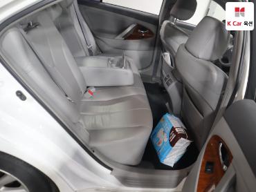 2011 - toyota camry