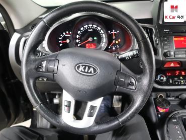 2011 - kia sportage