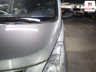 2011 - hyundai grand starex