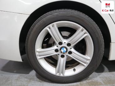 2013 - bmw 3 series
