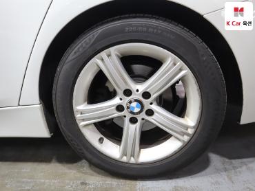2013 - bmw 3 series