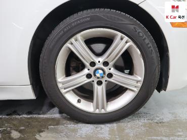 2013 - bmw 3 series