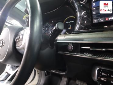 2021 - kia k5
