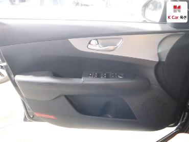 كيا K3 2022 — صورة 14
