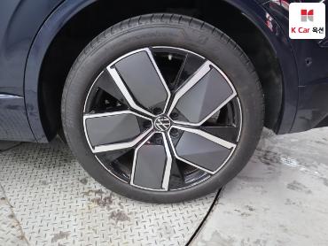 2024 - volkswagen touareg