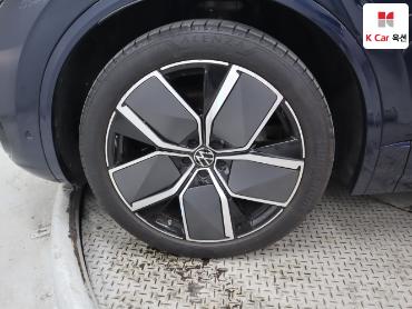 2024 - volkswagen touareg