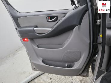 2017 - hyundai grand starex